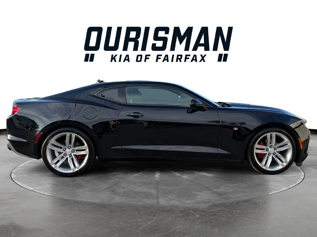 Used 2024 Chevrolet Camaro LT w/ Technology Package RWD image 6