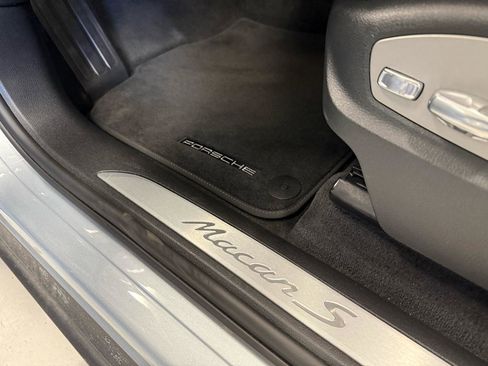 Used 2016 Porsche Macan S AWD/4WD image 29
