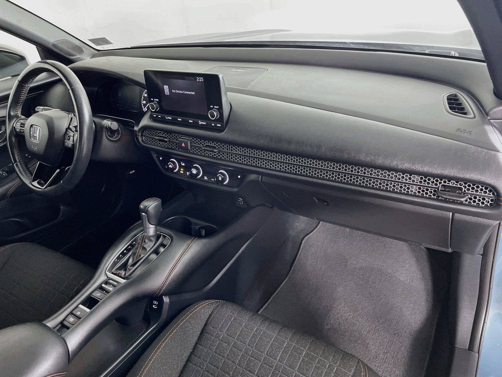 Certified 2024 Honda HR-V Sport image 32