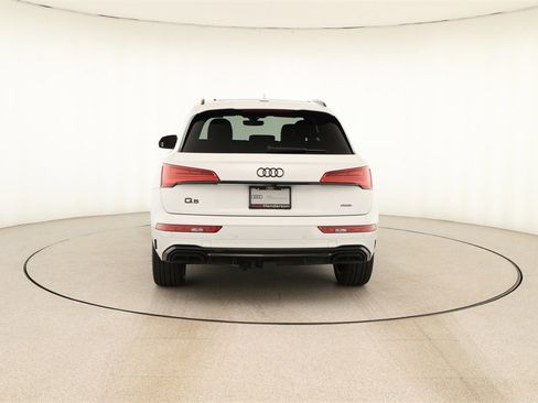 Used 2025 Audi Q5 Prestige w/ Prestige Package image 5