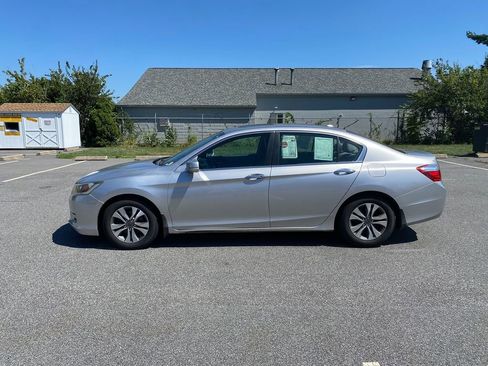 Used 2014 Honda Accord EX-L image 9