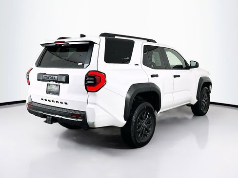 Used 2025 Toyota 4Runner SR5 AWD/4WD image 9