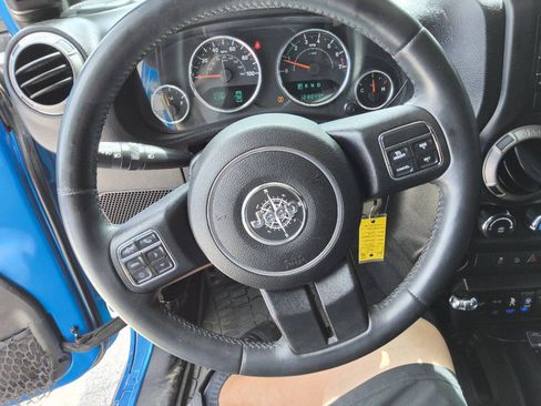 Used 2015 Jeep Wrangler Unlimited Sport w/ Quick Order Package 24S AWD/4WD image 21