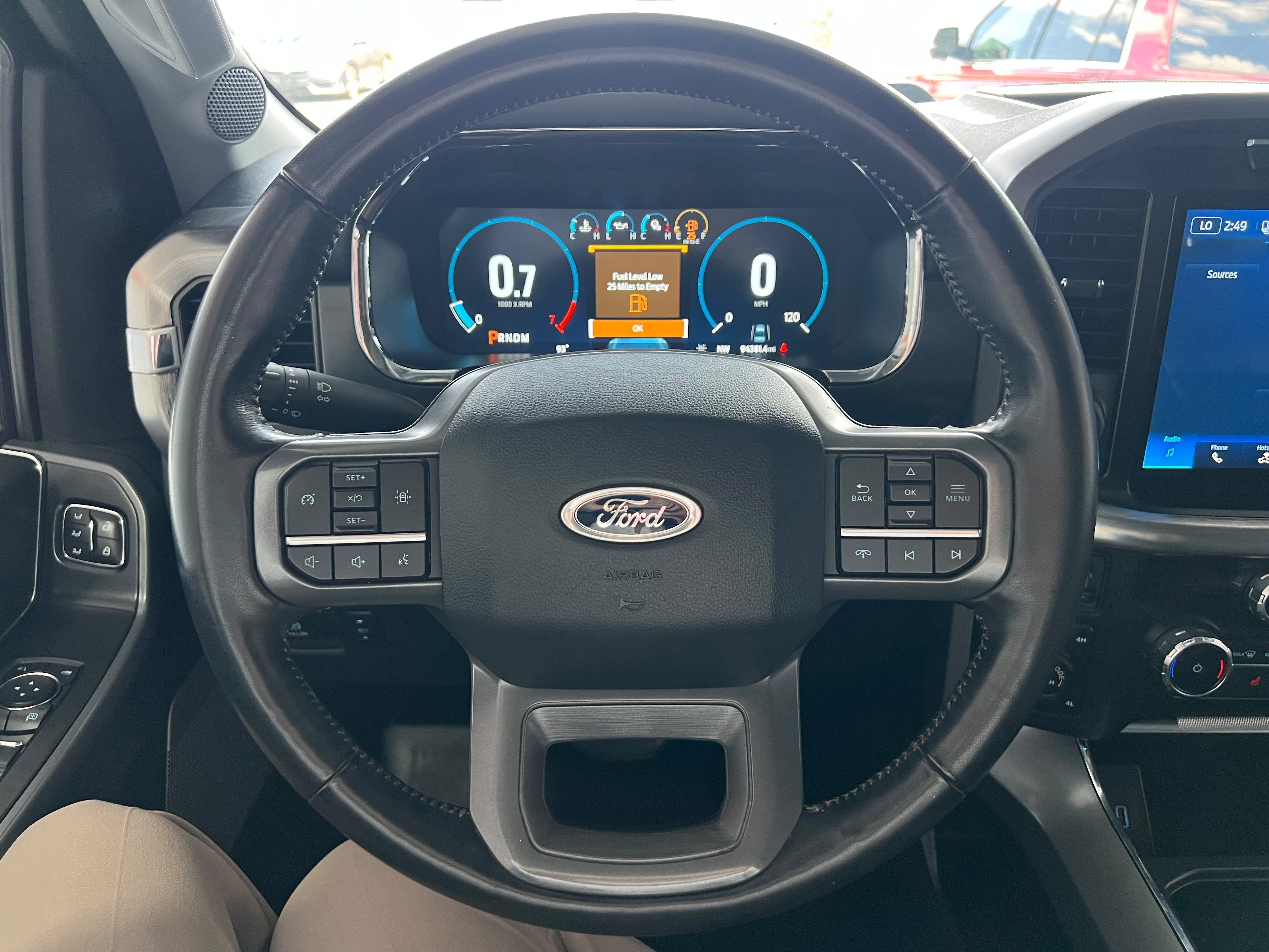 Used 2022 Ford F150 Lariat AWD/4WD image 16