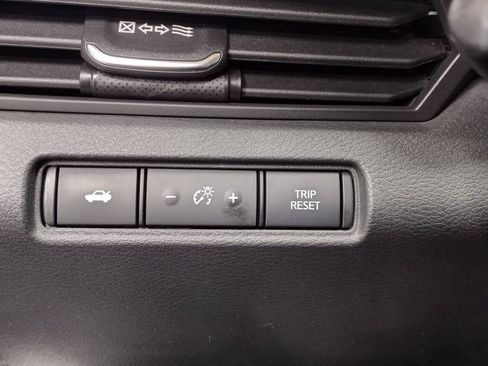 Used 2021 Nissan Altima 2.5 SR image 24