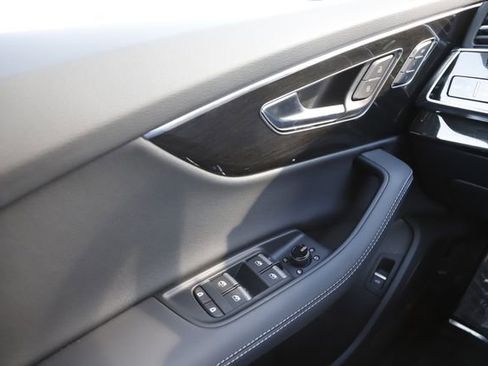 New 2026 Audi Q7 3.0T Premium Plus AWD/4WD image 25