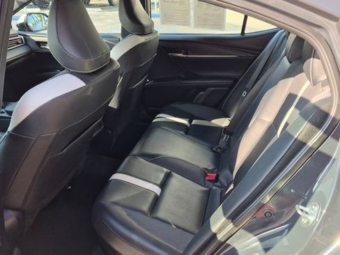 Used 2025 Toyota Camry SE FWD image 14