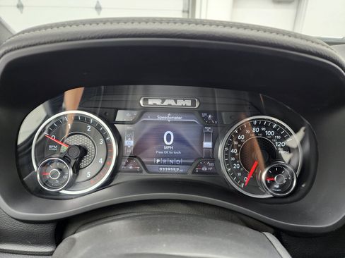 Used 2024 RAM 2500 Laramie w/ Night Edition AWD/4WD image 10