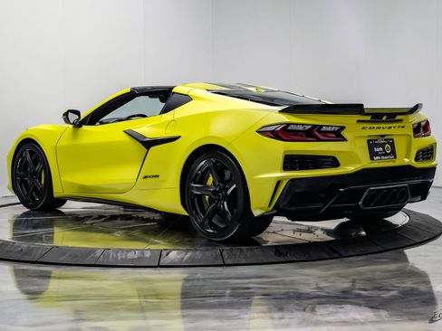 Used 2024 Chevrolet Corvette Z06 w/ Stealth Interior Trim Package image 13
