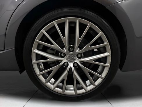 Used 2016 Lexus IS 200t RWD image 29