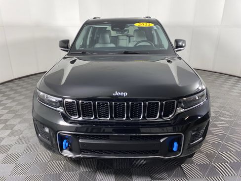 Used 2022 Jeep Grand Cherokee Overland w/ Luxury Tech Group IV image 13