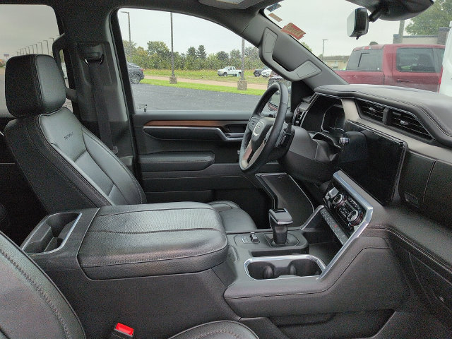 Used 2025 GMC Sierra 1500 Denali w/ Technology Package AWD/4WD image 10