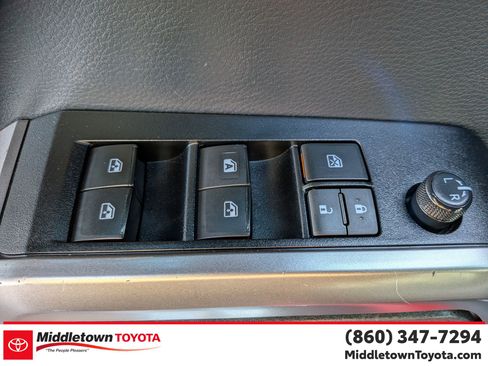 Certified 2022 Toyota Tacoma SR5 image 12