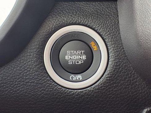 Used 2023 RAM 1500 Big Horn AWD/4WD image 25