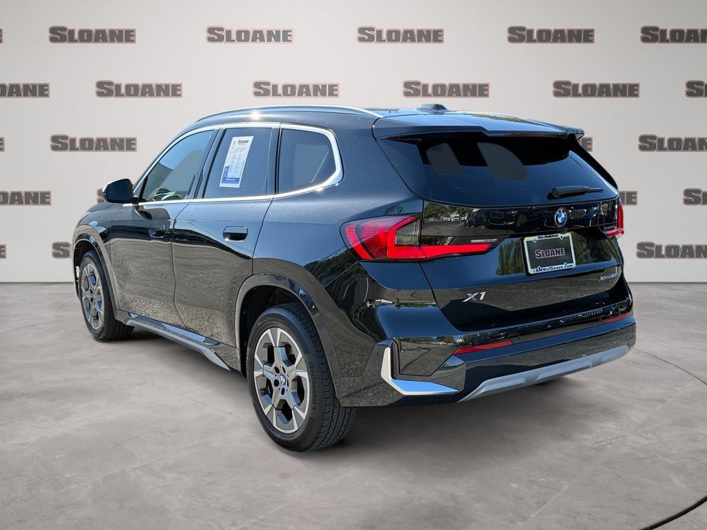 Certified 2024 BMW X1 xDrive28i AWD/4WD image 3