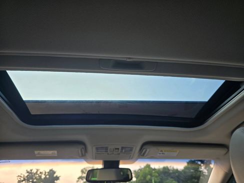 Used 2011 MAZDA CX-9 Grand Touring w/ Moonroof & Bose Audio Pkg FWD image 39