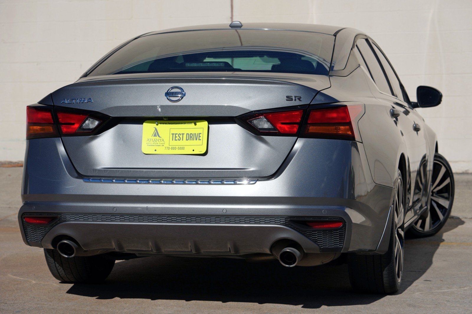 Used 2021 Nissan Altima 2.5 SR w/ SR Premium Package FWD image 4