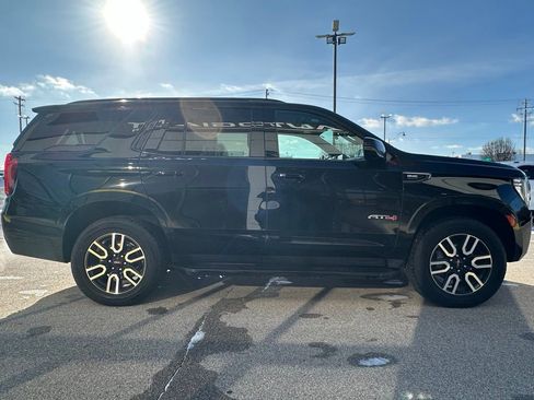 Used 2023 GMC Yukon AT4 w/ Max Trailering Package image 12