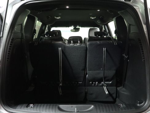 New 2026 Chrysler Pacifica Select image 8