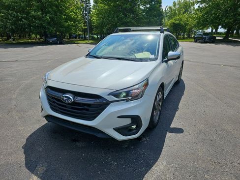 Used 2025 Subaru Legacy Touring XT AWD/4WD image 2