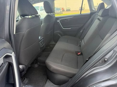 Used 2025 Toyota RAV4 LE AWD/4WD image 17