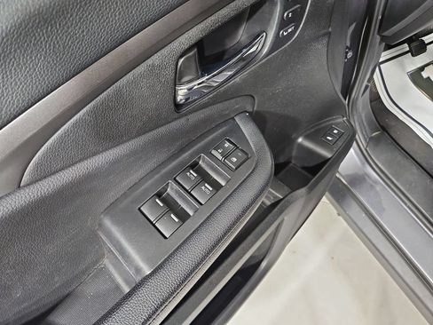 Used 2019 Honda Pilot EX-L image 11