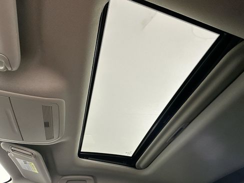 Used 2022 MAZDA CX-30 AWD 2.5 S w/ Preferred Package image 27