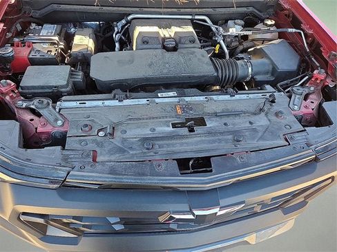 Used 2024 Chevrolet Colorado Trail Boss w/ Technology Package image 10