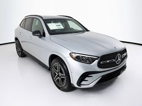New 2026 Mercedes-Benz GLC 300 image 1