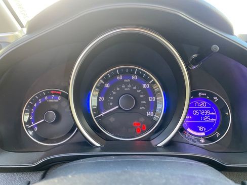 Used 2018 Honda Fit Sport image 33