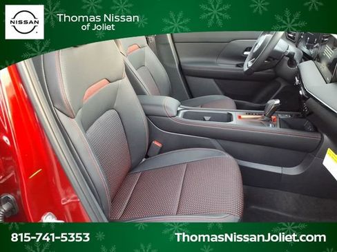 New 2026 Nissan Kicks SR w/ Cold Weather Package image 17