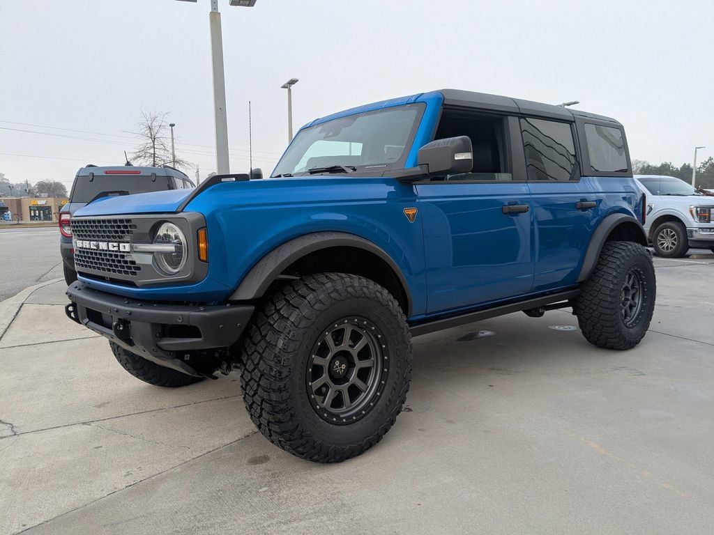New 2025 Ford Bronco Badlands AWD/4WD image 8