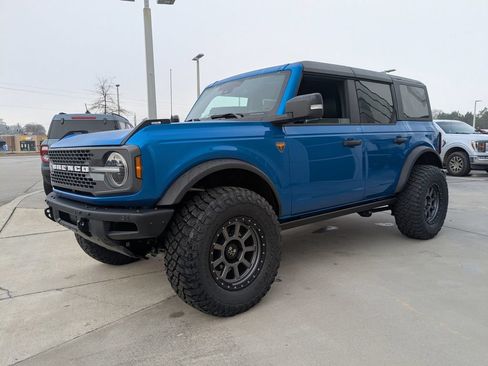 New 2025 Ford Bronco Badlands AWD/4WD image 8