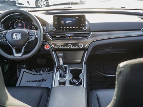Used 2018 Honda Accord LX image 14