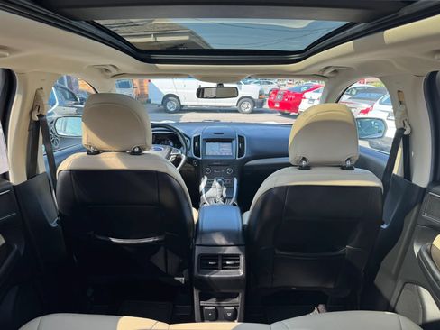 Used 2016 Ford Edge SEL w/ Equipment Group 201A FWD image 32