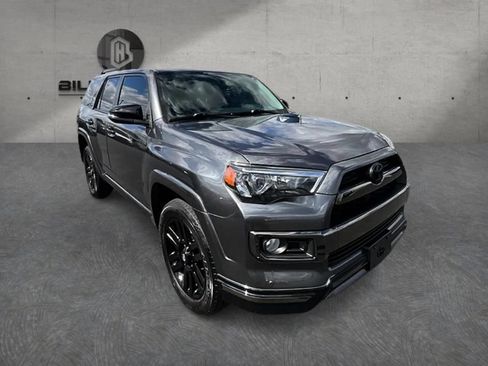 Used 2019 Toyota 4Runner Limited AWD/4WD image 3