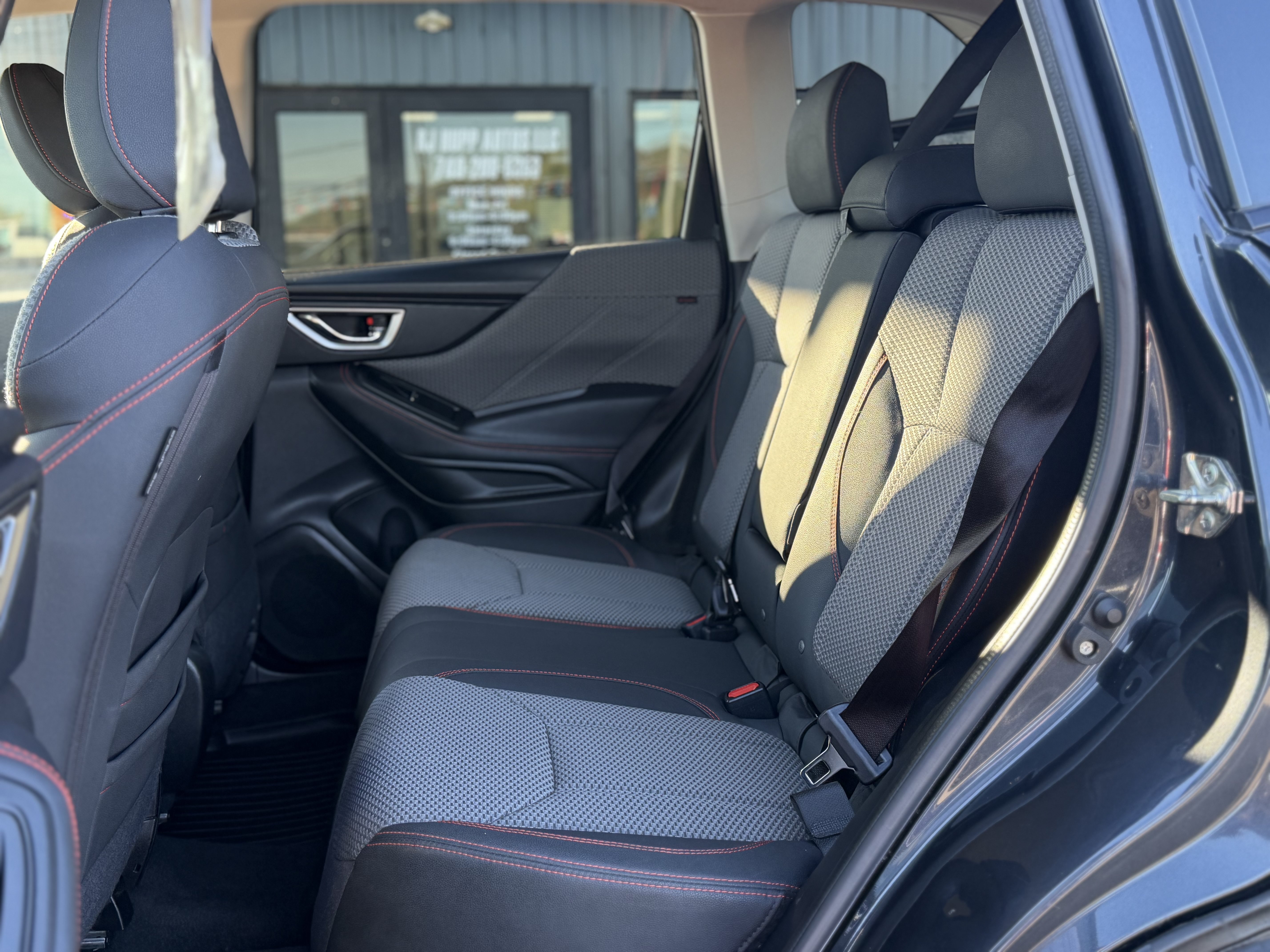 Used 2019 Subaru Forester Sport AWD/4WD image 16