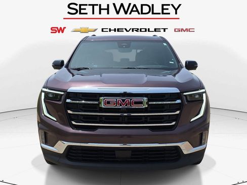 Used 2026 GMC Acadia Elevation w/ Elevation Premium Package AWD/4WD image 2