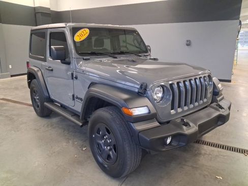 Used 2022 Jeep Wrangler Sport image 2