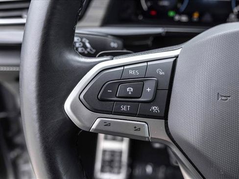 Used 2024 Volkswagen Atlas SEL Premium R-Line AWD/4WD image 14