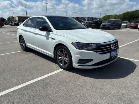 Used 2021 Volkswagen Jetta R-Line FWD image 7