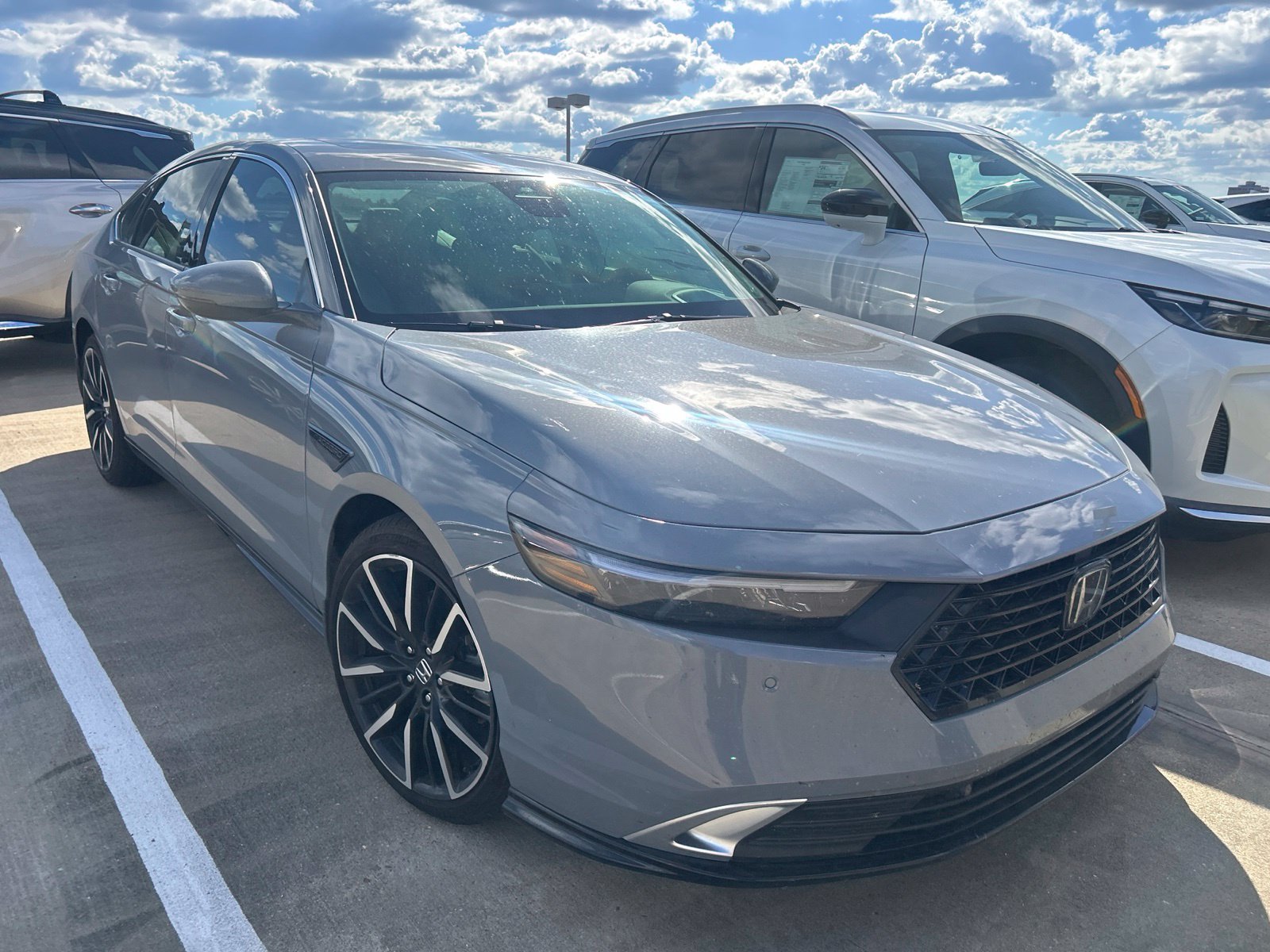 Used 2025 Honda Accord Touring image 5