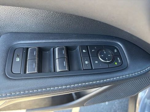 Used 2023 Lexus RX 350 F Sport w/ Accessory Package AWD/4WD image 9
