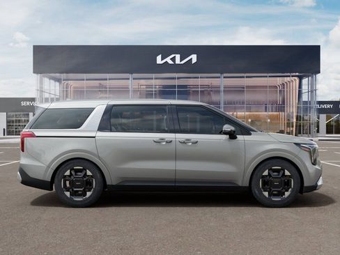 New 2026 Kia Carnival EX FWD image 8