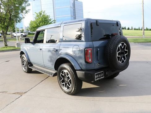 Used 2025 Ford Bronco Outer Banks AWD/4WD image 5