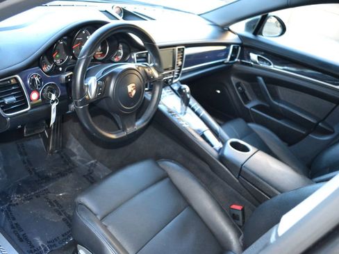 Used 2014 Porsche Panamera 4 w/ Premium Package image 26
