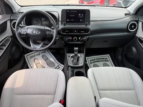 Used 2023 Hyundai Kona SEL AWD/4WD image 25