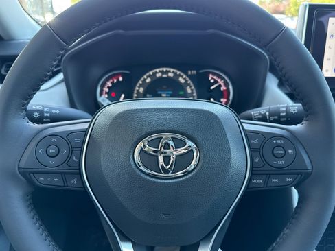 New 2025 Toyota RAV4 XLE image 23