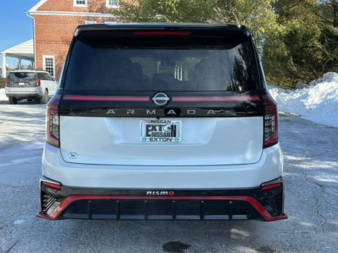 New 2026 Nissan Armada NISMO image 5
