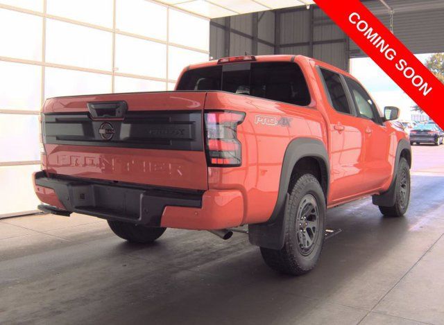 Used 2025 Nissan Frontier PRO-4X w/ Interior Protection Package AWD/4WD image 2